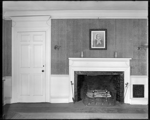 North Andover, Kittridge house, interior detail, chamber, mantel