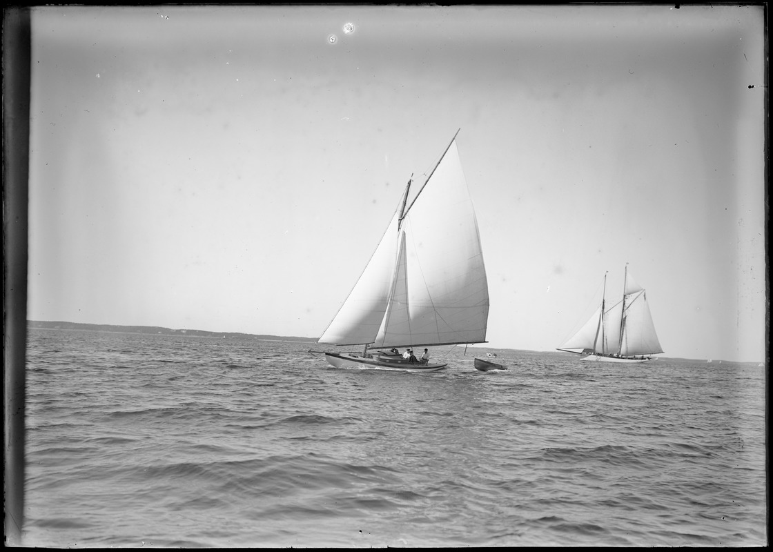 Boats sailing Marblehead, MA