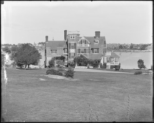 "Redgate" with Burnham and Connolly houses, Hotel Rockmere, Abbot hall, etc. in background, Marblehead, MA