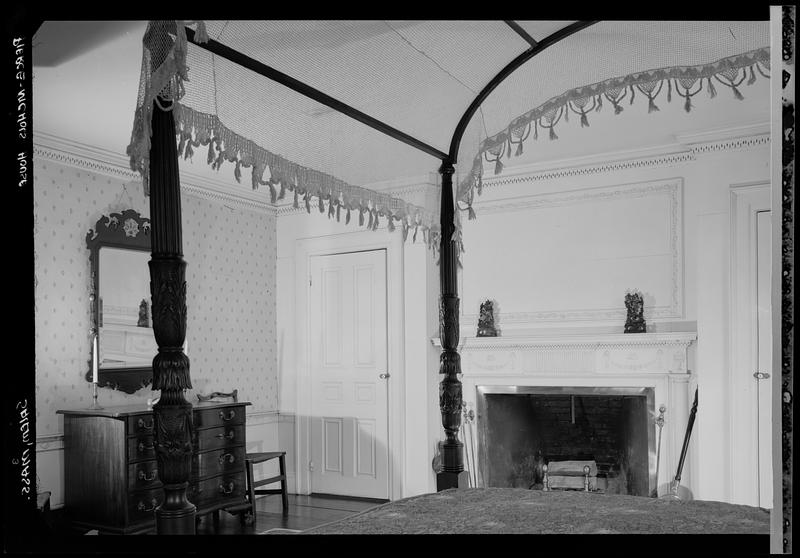 Peirce-Nichols House, Salem, interior, bedroom