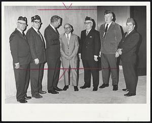 Bunker Hill Day Parade is given last minute touches by parade officials. Shown, left to right, are Walter Fields, aide de camp; James W. Conway, chairman of Charlestown Veterans Committee and parade adjutant; Mayor Kevin H. White, honorary chief marshal; Chief Marshal Anthony J. Scalli; and aides de camps James Murray, James McGowan and Michael Mansfield.