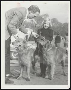 Strolling though Public Gardens Kevin White & his niece Lynne Connors, Wellesly Hill