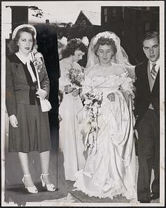 Mrs. Helen Vaughn Woods... slain