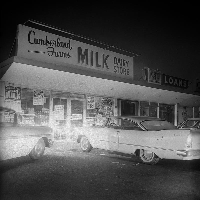 Area blackout, Cumberland Farms, 95 Huttleston Avenue (Route 6