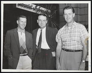 Outside Kenmore, Bobby Adams, Dell Wilburn, Bob Keegan, Chicago