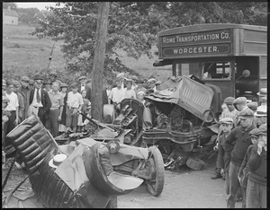Wrecked Auto Waltham. 2 Lynn Bankers killed and 2 severely injured