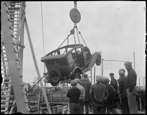 Barnstable clerk drives into Cape Cod Canal at Bourne and drowns.