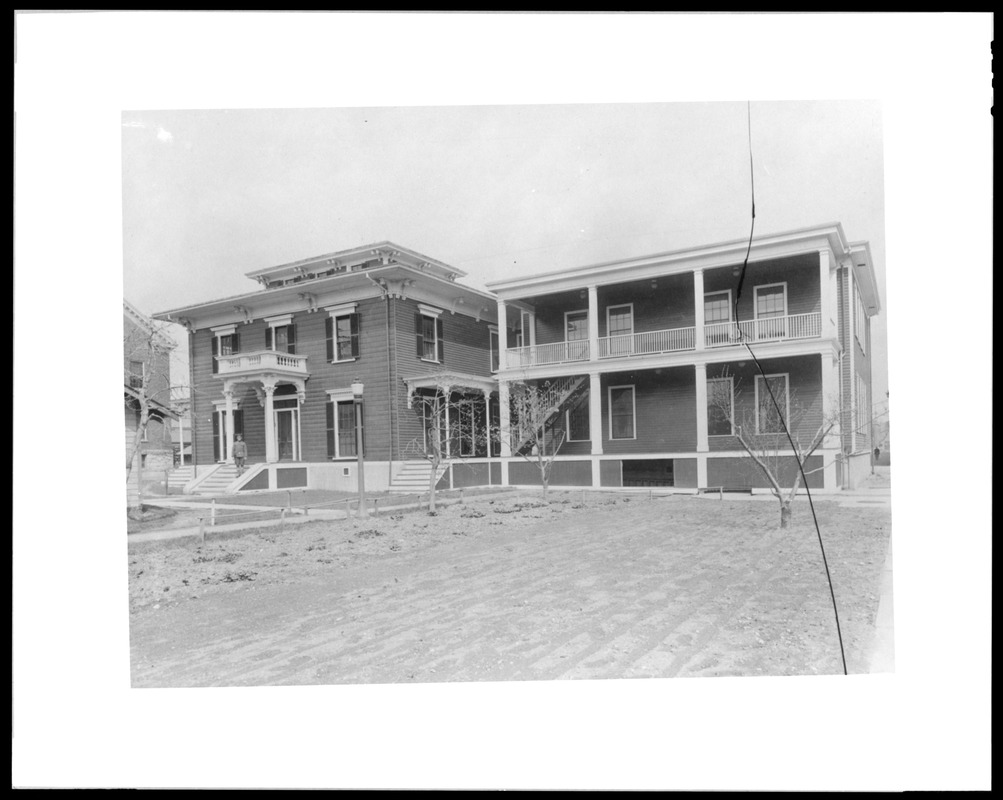 Sears farmhouse with 1917 hospital addition