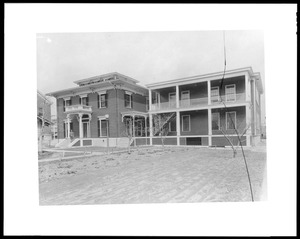 Sears farmhouse with 1917 hospital addition