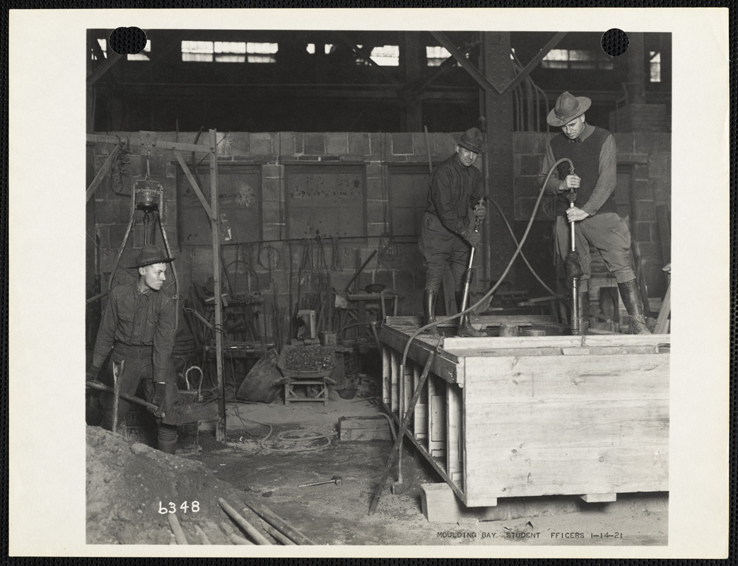 Moulding bay, student officers