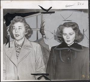 Marilyn Curry, Policewoman Theresa McDermott of Lynn, and Eileen Jeffrey (l. to r.) baby sitters story