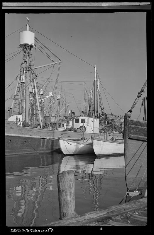 Waterfront scene, Gloucester