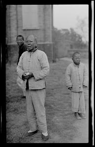 Lepers at colony, Hangchow