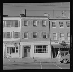 Newburyport banks