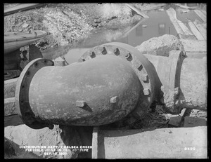 Distribution Department, Low Service Pipe Lines, flexible joint in old 20-inch submerged pipe, Chelsea Creek; Chelsea; East Boston, Mass., Sep. 10, 1900