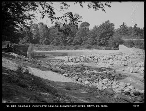 Wachusett Reservoir, Quinapoxet River concrete dam, Oakdale, West Boylston, Mass., Sep. 29, 1905