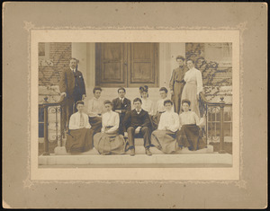 Barre High School graduating class of 1905