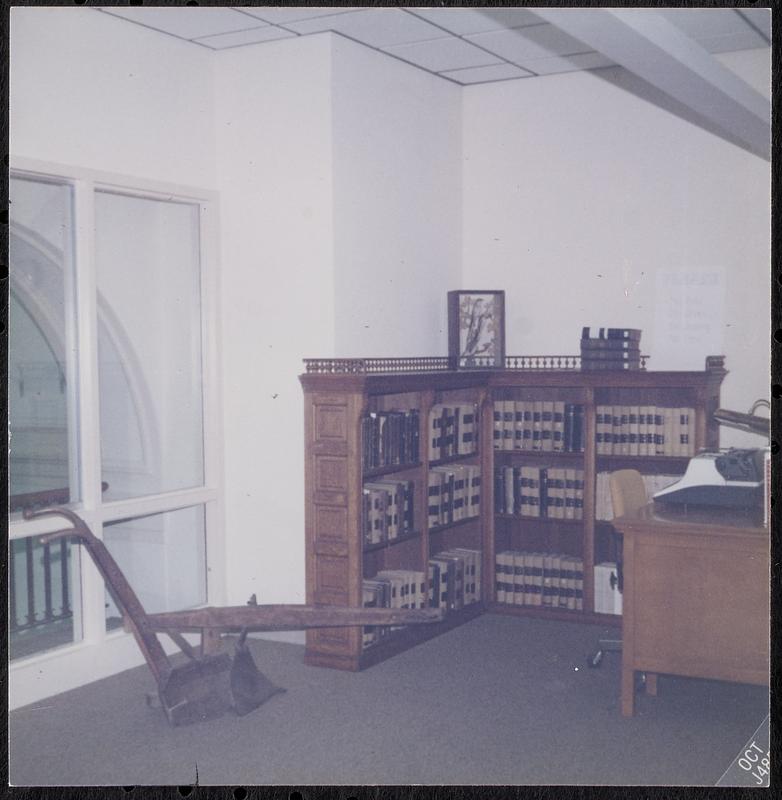 History room, Lawrence Library