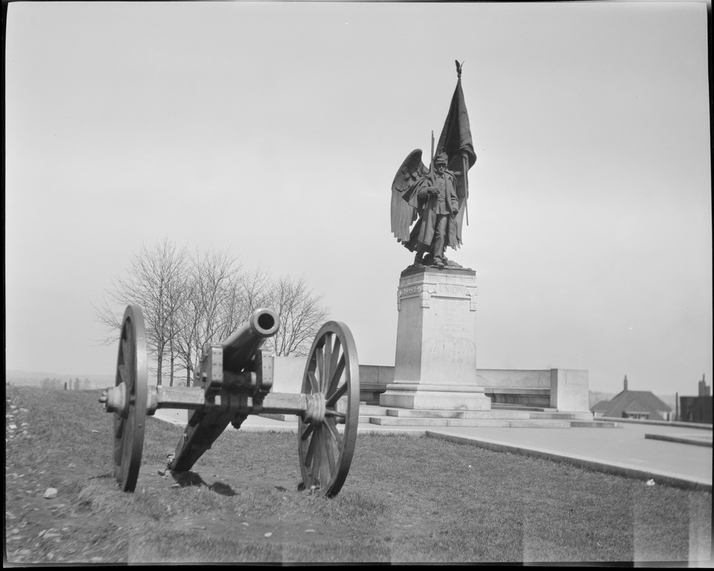 Civil war monument, Somerville
