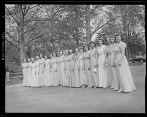 Singers at the Apple Blossom Festival, Groton