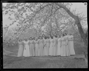 Singers at the Apple Blossom Festival, Groton
