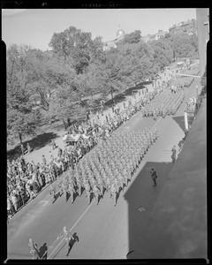 Soldiers parade down Tremont St.