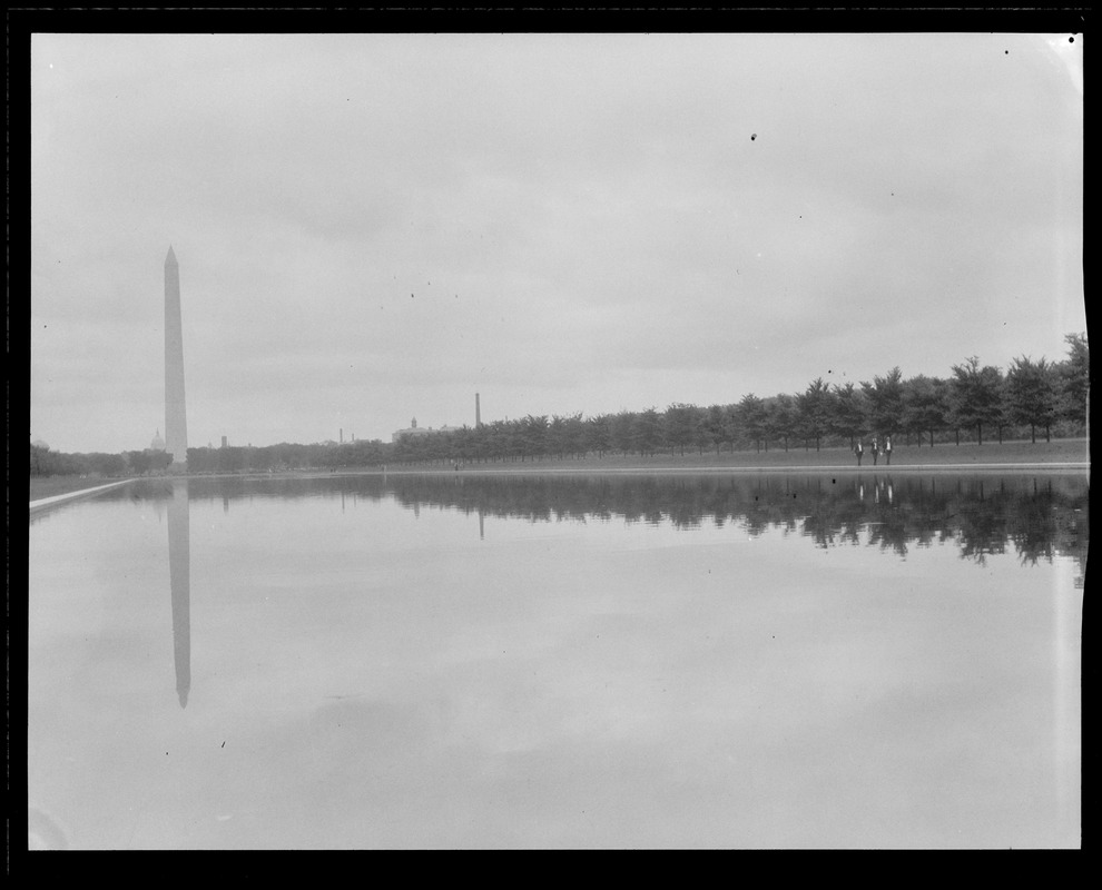 Washington Monument in Reflecting Pool