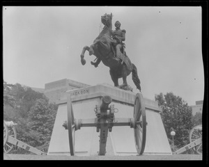 Monuments, Washington