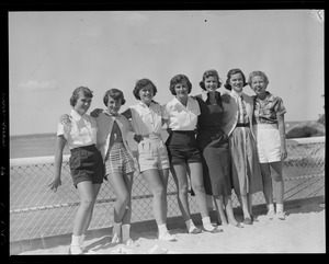 Group of girls - beachside