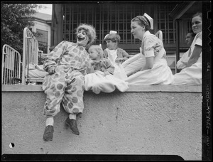 Clown & kids