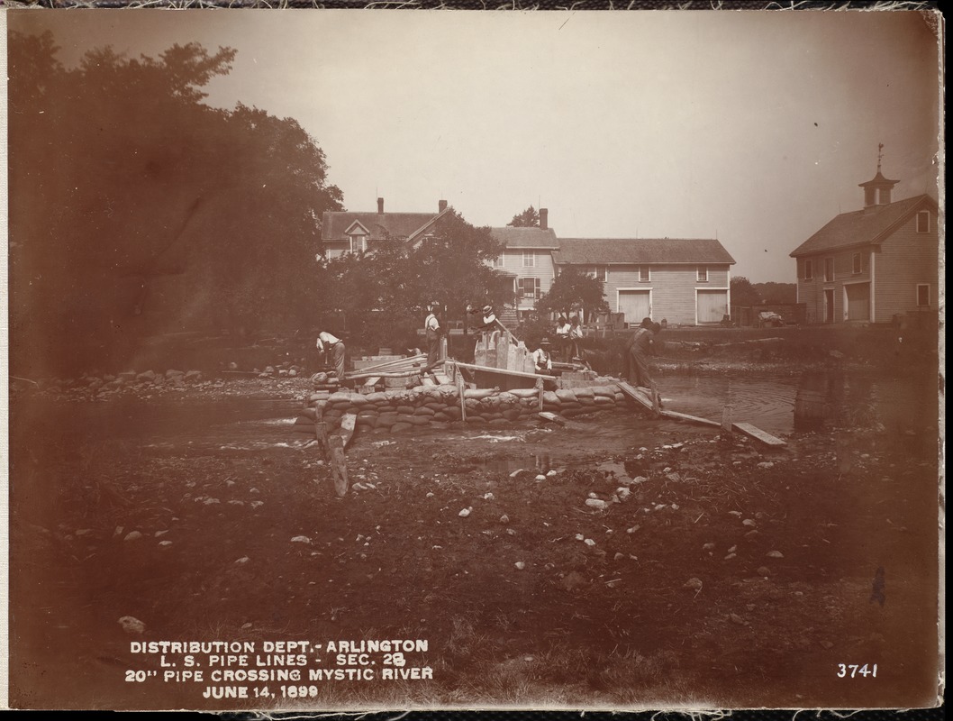 Distribution Department, Low Service Pipe Lines, 20-inch pipe crossing at Mystic River, Section 28, Arlington, Mass., Jun. 14, 1899