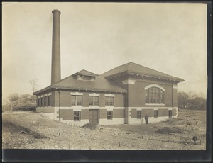 Distribution Department, Hyde Park Pumping Station, from the southwest, Hyde Park, Mass., Oct. 1912 - May 1913