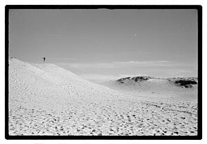 Nito Carolyn & Pablo sand dunes
