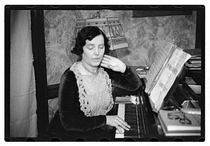 Miss Elizabeth O'Connell