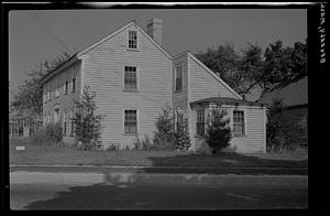 Beverly, house exterior