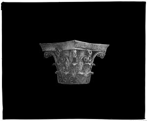 Corinthian capital