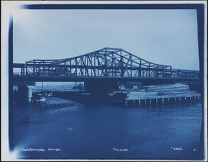 Charlestown Bridge. Draw span.