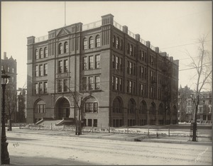 Massachusetts Institute of Technology. Walker Building, 525 Boylston St.