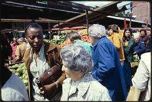 Outdoor Market at Haymarket Square
