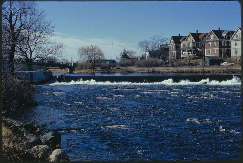 Charles River, Watertown Sq. area, from Newton side