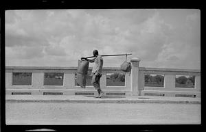 On Garden Bridge, typical carrying pole