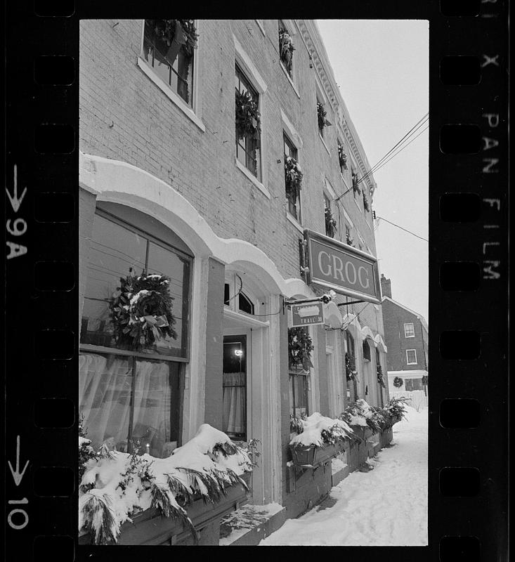 Snow on State Street, Fowles, Middle Street