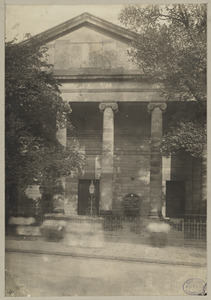 Boston, Massachusetts. Front of St. Paul's Church. Showing vacant pediment which was intended for sculpture of Paul preaching at Athens