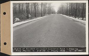 Scene of accident on Lowell-Lawrence road (S1310), Tewksbury, Mass., Mar. 4, 1938