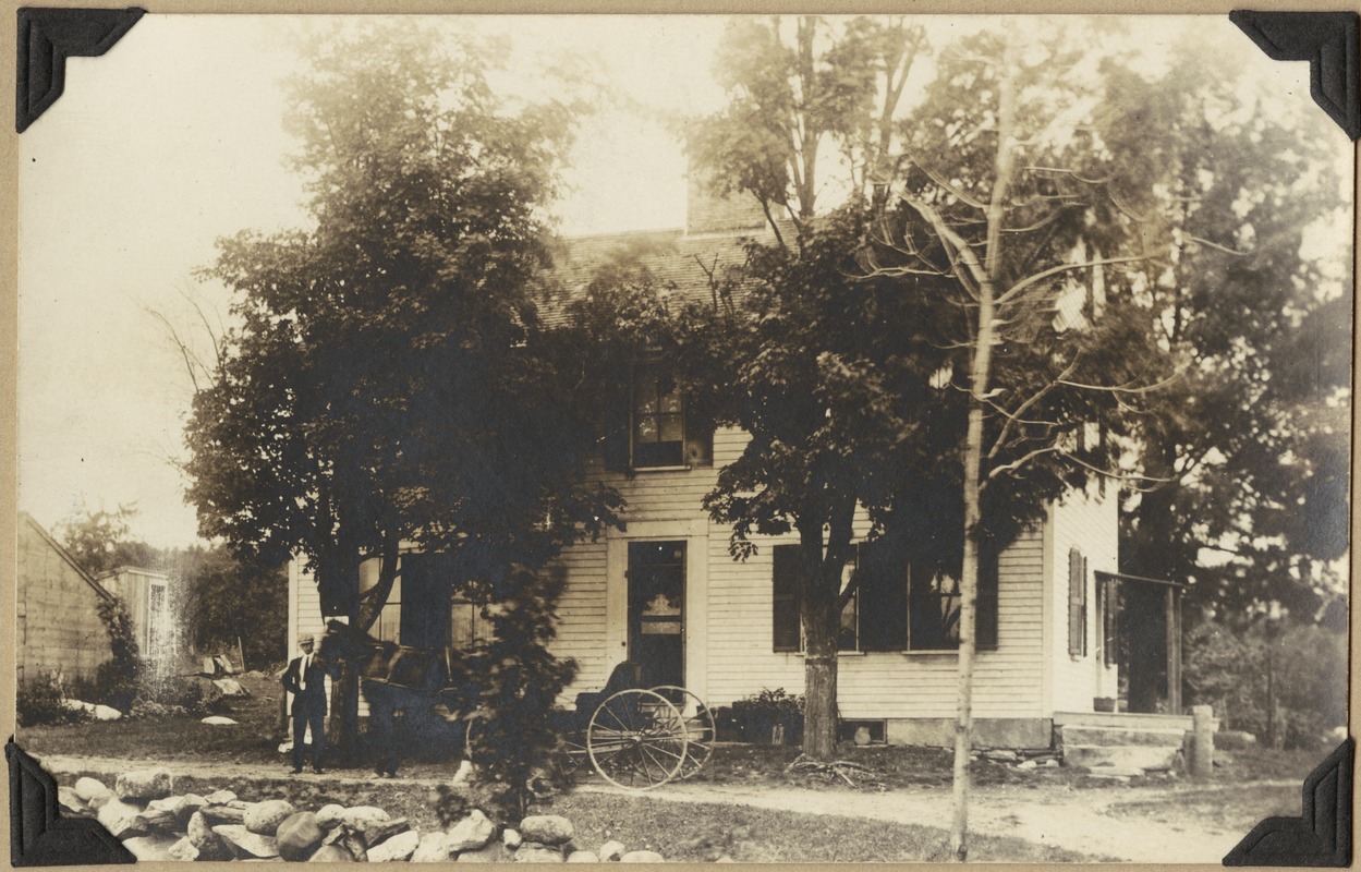 Parlin-Sorli house when occupied by the Lovering family (bet. 1904 + 1911)