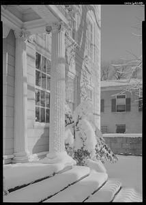 Marblehead, Lee Mansion, snow