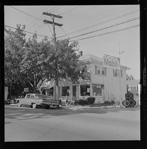 High St. Collis Market neighborhood