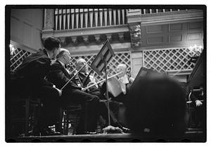 Sanroma Jesus at Boston Pops performance close ups from under the piano