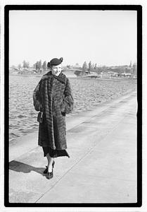 Models posing on the Esplanade