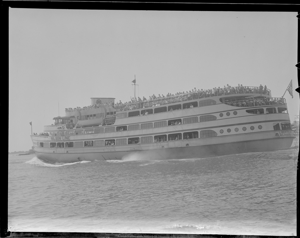 Ship - Liberty Belle - Wilson Line, Wilmington, Delaware